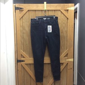 Women’s Denizen from Levi’s high-rise Jeans